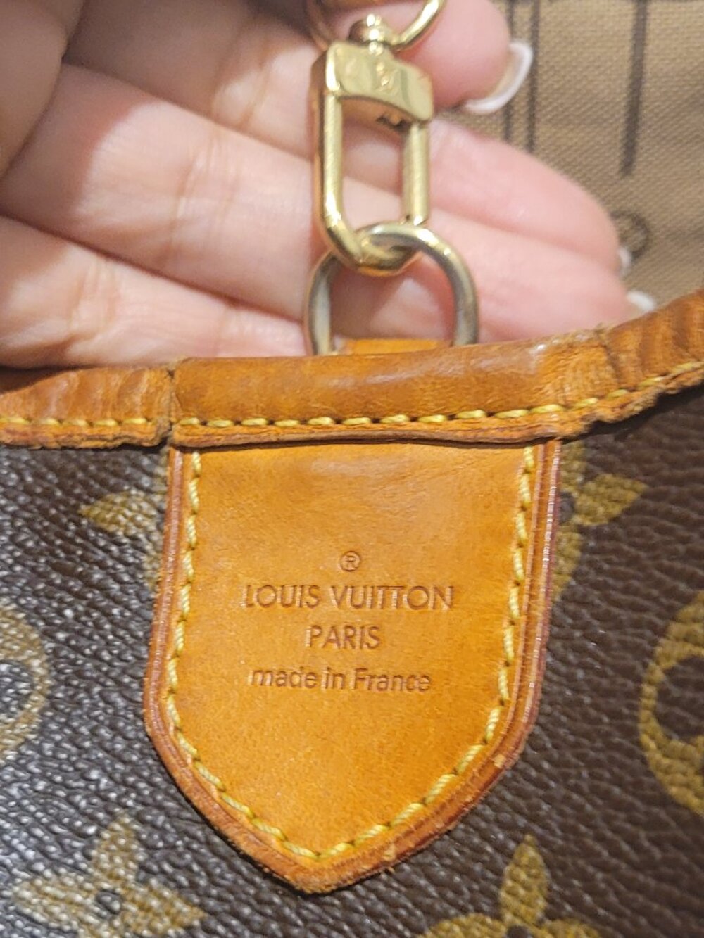 Louis Vuitton Shoulder Bag - Picture 8 of 14
